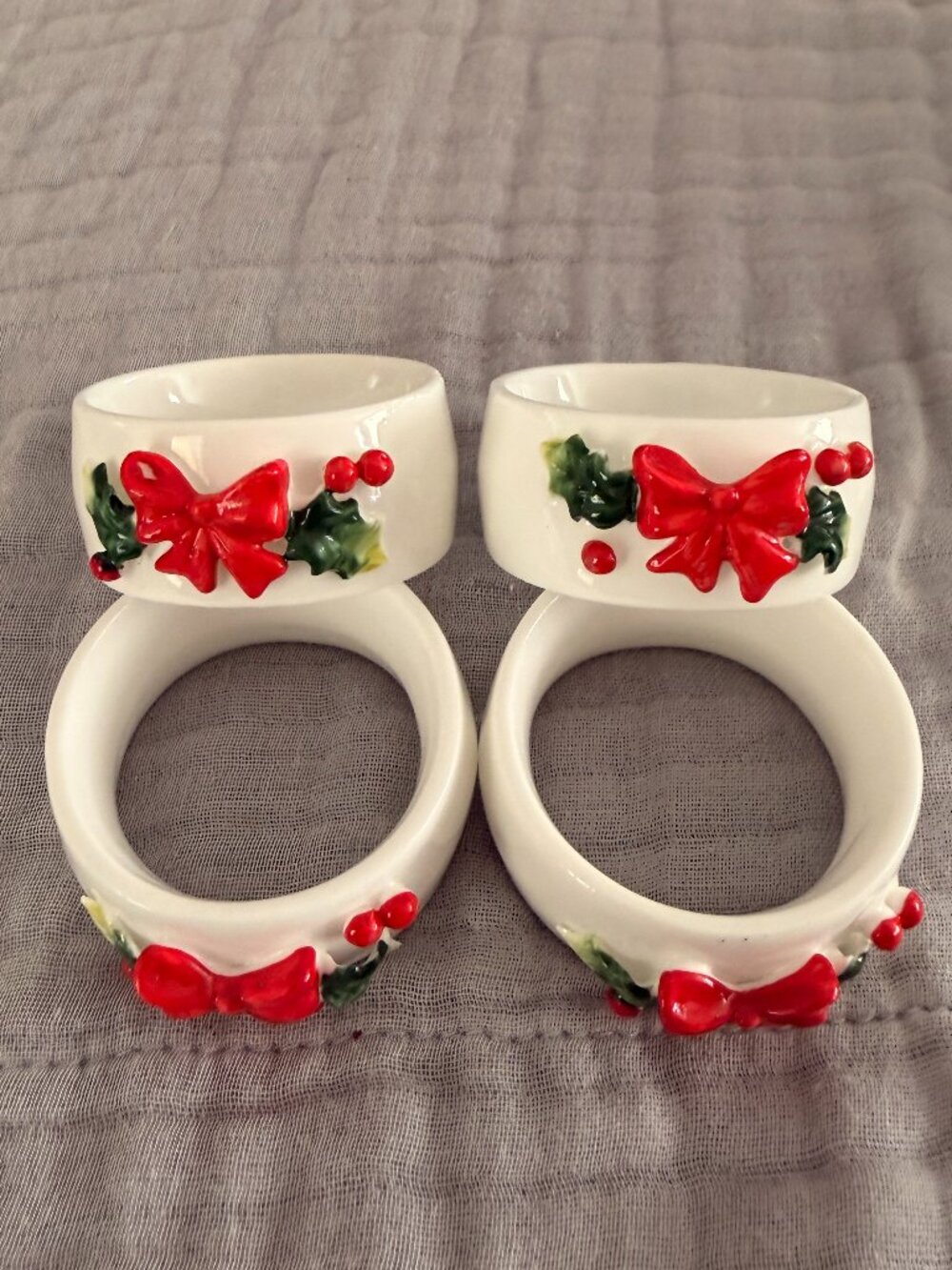 VTG - Himark Holidays Bone China Bow and Holly Napkin Rings - Set of 4